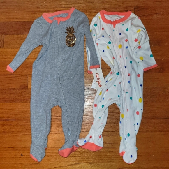 Set of 2 Infant Pj's NWT SIZE 3-6 Months - Picture 1 of 1